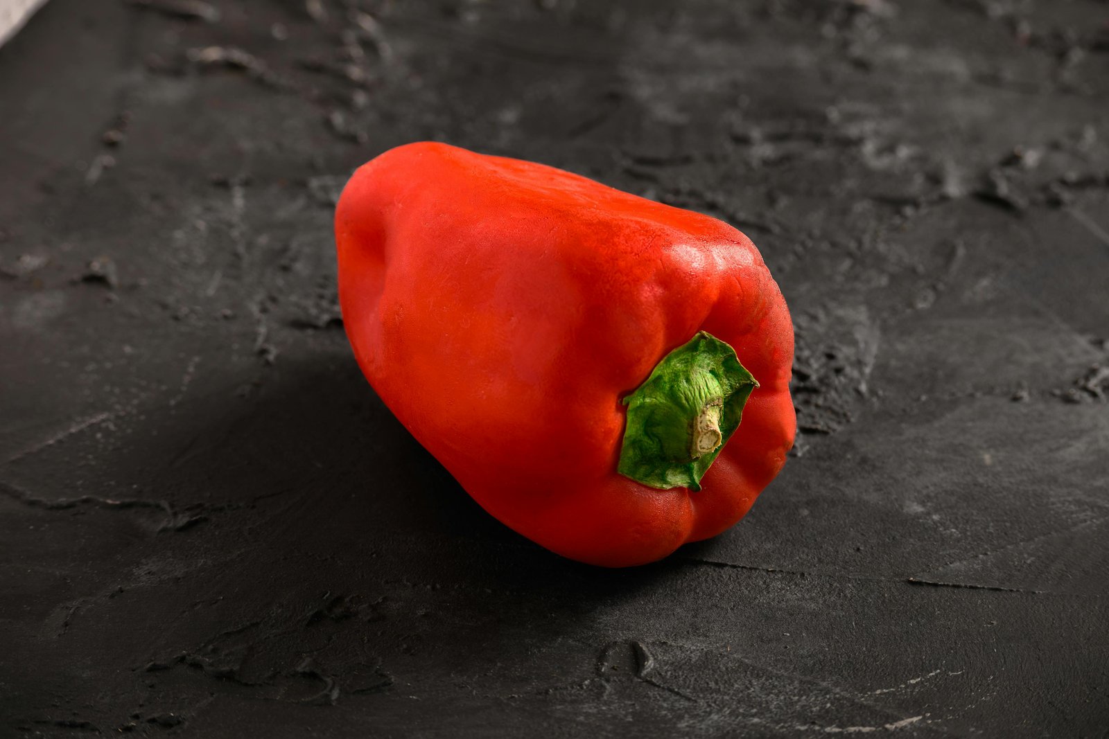 Red Capsicum - लाल शिमला मिर्च